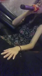 KTV边唱歌边打飞机回家接着操